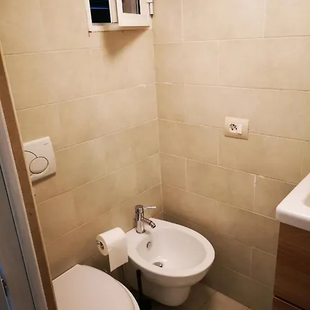 Al Civico 20 * 폴리나노 아마레